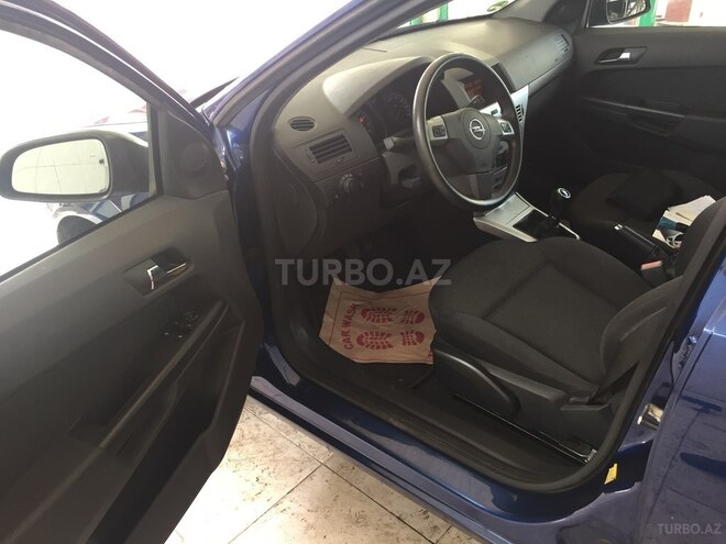 Opel Astra 2009, 129,000 km - 1.4 l - Bakı