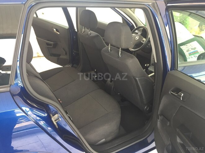 Opel Astra 2009, 129,000 km - 1.4 l - Bakı