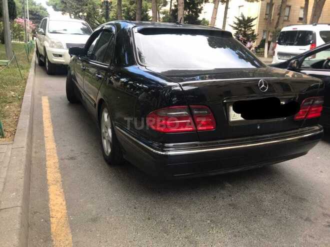 Mercedes E 240 2000, 278,737 km - 2.6 l - Bakı