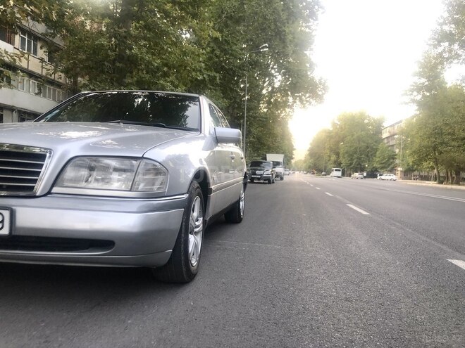 Mercedes C 180 1994, 271,000 km - 1.8 l - Mingəçevir