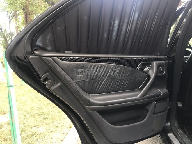 Mercedes E 240 2000, 278,737 km - 2.6 l - Bakı