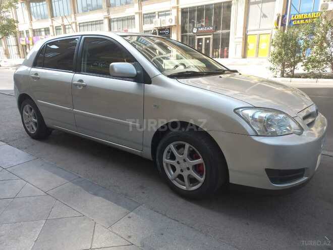 Toyota Corolla 2005, 133,000 km - 1.4 l - Bakı