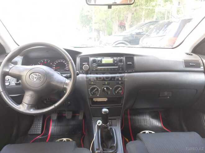 Toyota Corolla 2005, 133,000 km - 1.4 l - Bakı