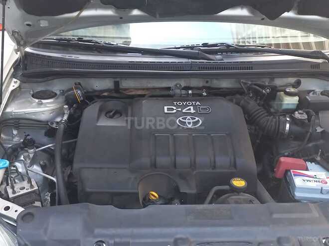 Toyota Corolla 2005, 133,000 km - 1.4 l - Bakı