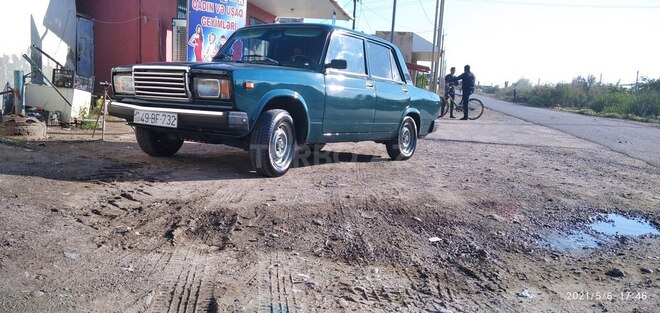 LADA (VAZ) 2107 2005, 85,000 km - 1.6 l - Saatlı