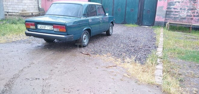 LADA (VAZ) 2107 2005, 85,000 km - 1.6 l - Saatlı