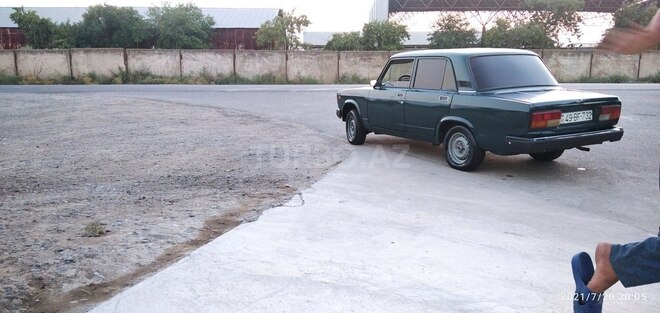 LADA (VAZ) 2107 2005, 85,000 km - 1.6 l - Saatlı