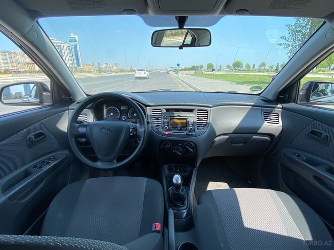 Kia Rio 2009, 156,000 km - 1.4 l - Bakı