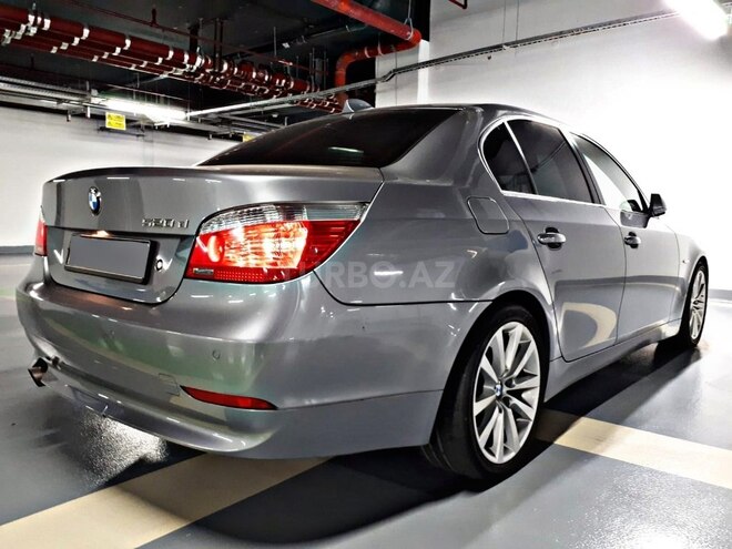 BMW 520 2006, 230,000 km - 2.0 л - Bakı