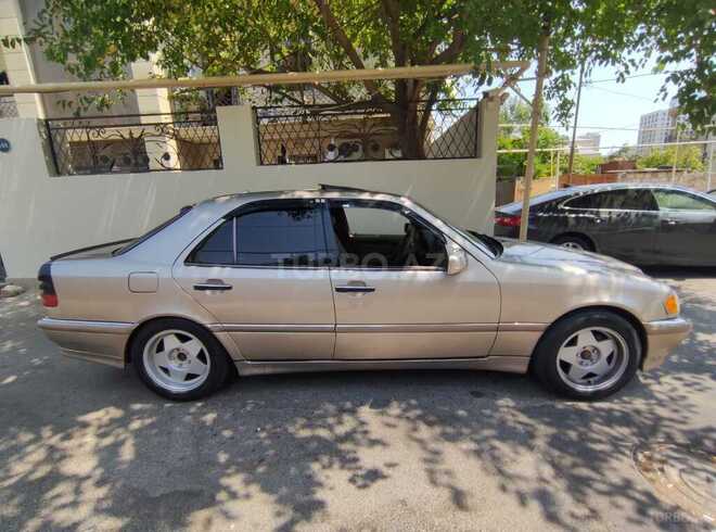 Mercedes C 230 1999, 295,347 km - 2.3 l - Bakı