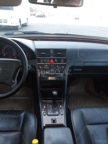 Mercedes C 200 2000, 295,000 km - 2.0 l - Bakı