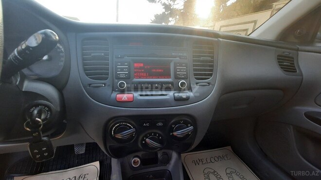 Kia Rio 2009, 168,550 km - 1.4 л - Bakı