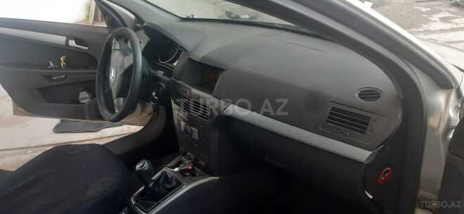 Opel Astra 2006, 320,000 km - 1.3 l - Bakı