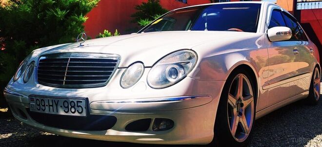 Mercedes E 320 2003, 346,652 km - 3.2 l - Bakı