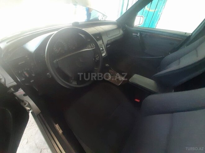Mercedes C 240 1998, 111,700 km - 2.4 l - Bakı