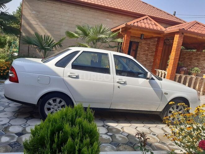 LADA (VAZ) Priora 2015, 120,000 km - 1.8 l - Zaqatala