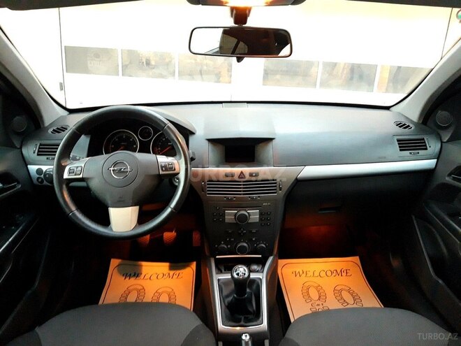 Opel Astra 2006, 205,694 km - 1.3 l - Bakı