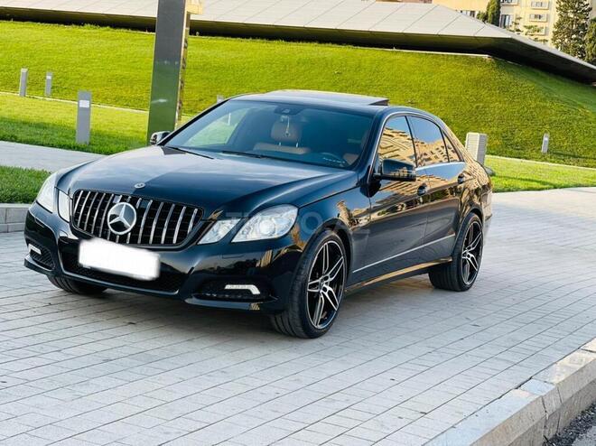 Mercedes E 250 2010, 193,000 km - 1.8 l - Bakı