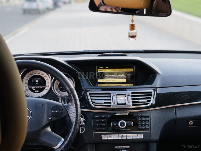 Mercedes E 250 2010, 193,000 km - 1.8 l - Bakı
