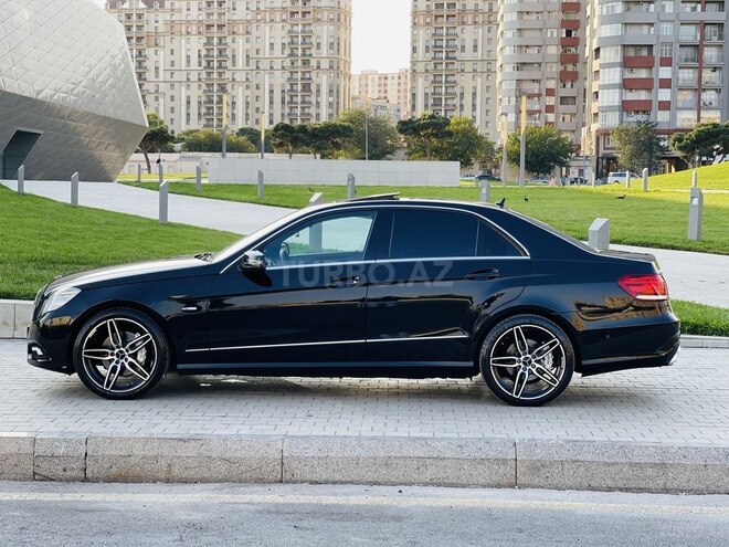 Mercedes E 250 2010, 193,000 km - 1.8 l - Bakı
