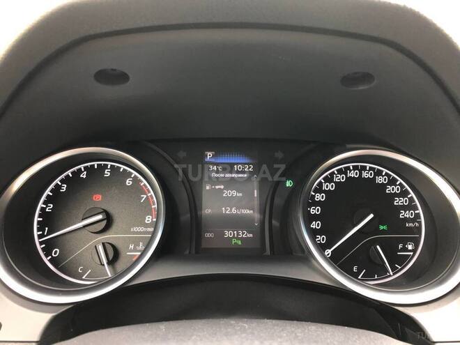 Toyota Camry 2019, 30,150 km - 2.5 l - Bakı