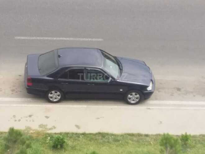 Mercedes C 200 1997, 330,000 km - 2.0 l - Bakı