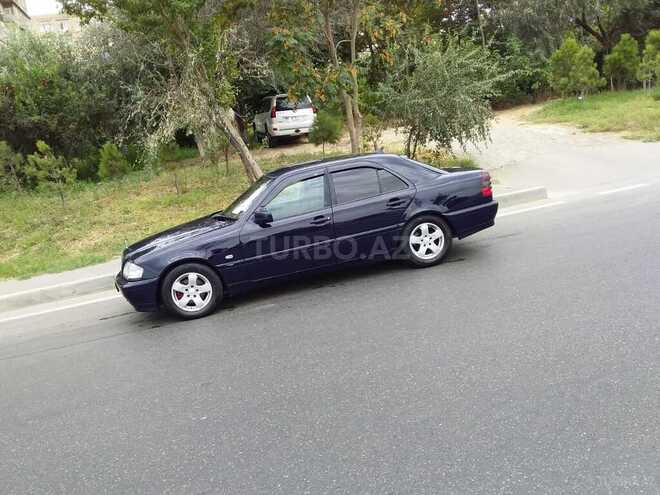 Mercedes C 200 1997, 330,000 km - 2.0 l - Bakı