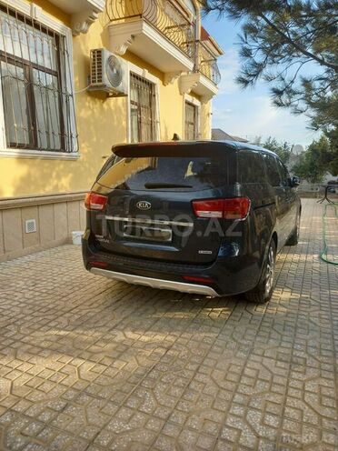 Kia Carnival 2017, 107,800 km - 2.2 l - Bakı