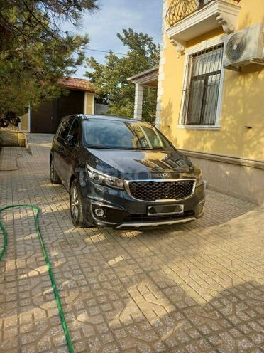 Kia Carnival 2017, 107,800 km - 2.2 l - Bakı