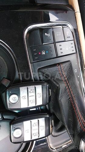 Kia Carnival 2017, 107,800 km - 2.2 l - Bakı