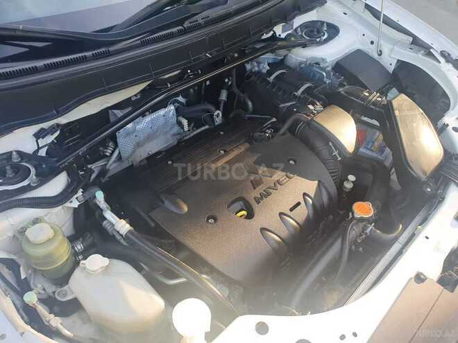 Mitsubishi Outlander 2008, 158,000 km - 2.4 l - Bakı