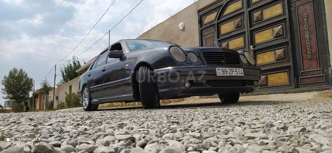 Mercedes E 240 1998, 382,602 km - 2.4 л - Bakı