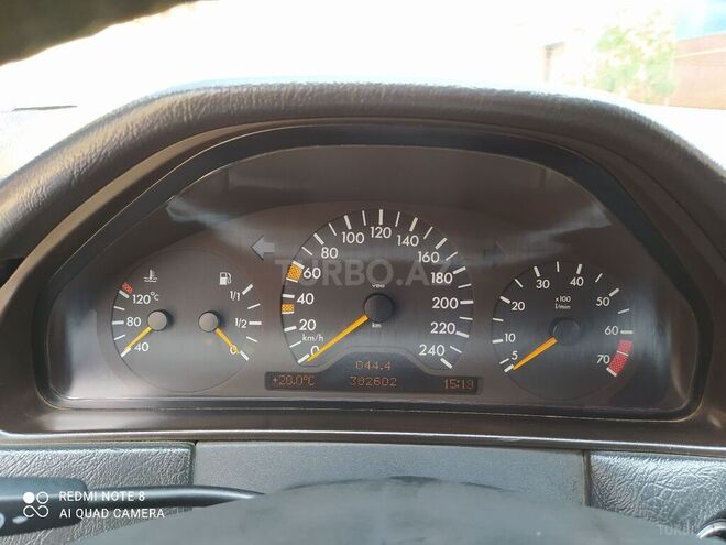 Mercedes E 240 1998, 382,602 km - 2.4 л - Bakı