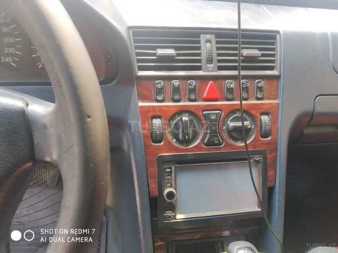Mercedes C 180 2000, 400,000 km - 1.8 l - Bakı
