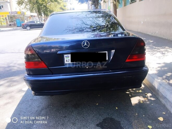 Mercedes C 180 2000, 400,000 km - 1.8 l - Bakı