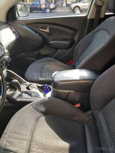 Hyundai ix35 2013, 240,000 km - 2.0 l - Bakı