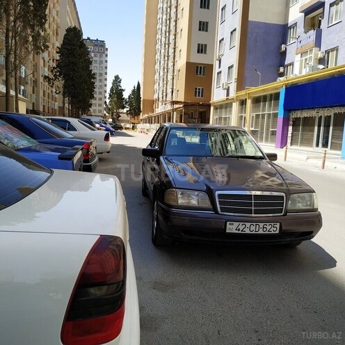 Mercedes C 180 1994, 215,000 km - 1.8 л - Lənkəran