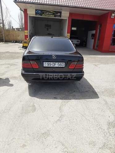 Mercedes E 270 1999, 650,441 km - 2.7 l - Lənkəran