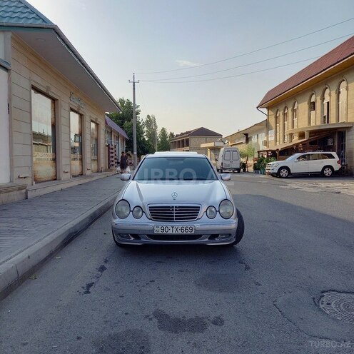 Mercedes E 240 2000, 348,834 km - 2.6 l - Şəmkir