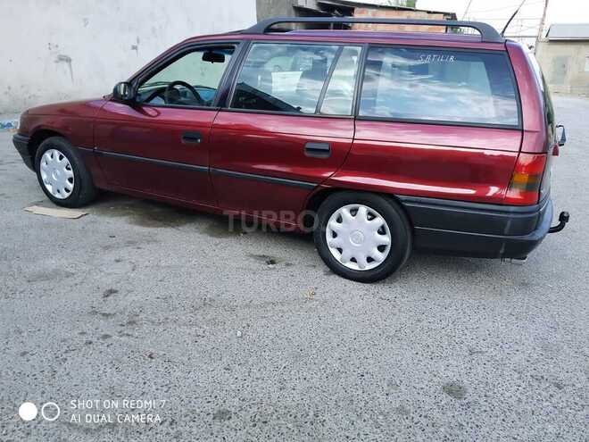 Opel Astra 1995, 358,000 km - 1.6 l - Bakı