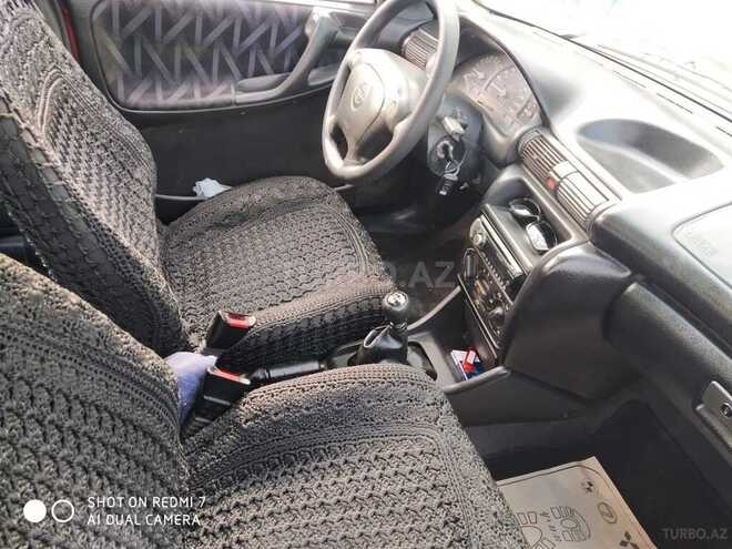 Opel Astra 1995, 358,000 km - 1.6 l - Bakı
