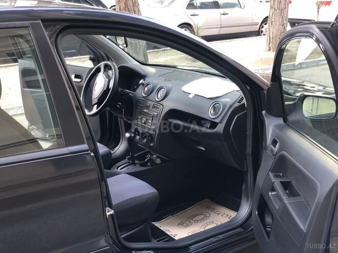 Ford Fusion 2011, 150,000 km - 1.6 l - Bakı