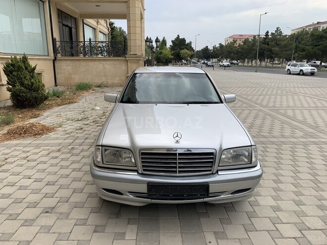 Mercedes C 220 1999, 417,000 km - 2.2 л - Bakı