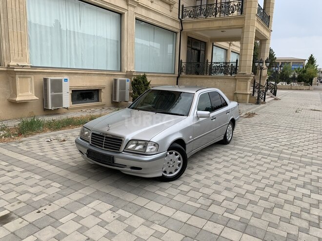 Mercedes C 220 1999, 417,000 km - 2.2 л - Bakı