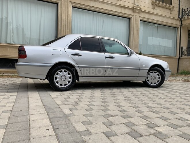 Mercedes C 220 1999, 417,000 km - 2.2 л - Bakı