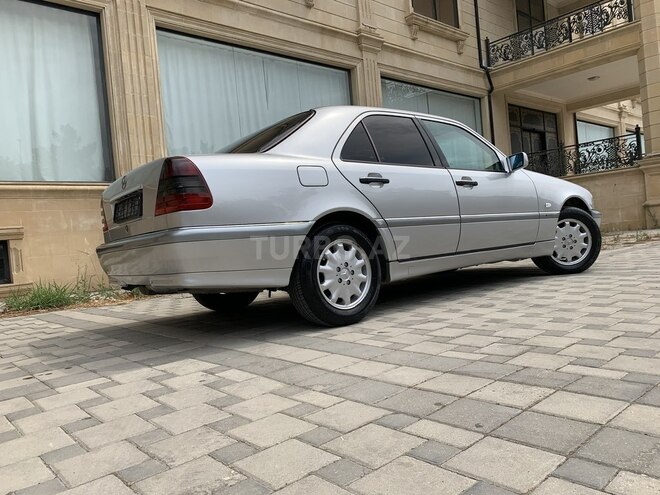 Mercedes C 220 1999, 417,000 km - 2.2 л - Bakı