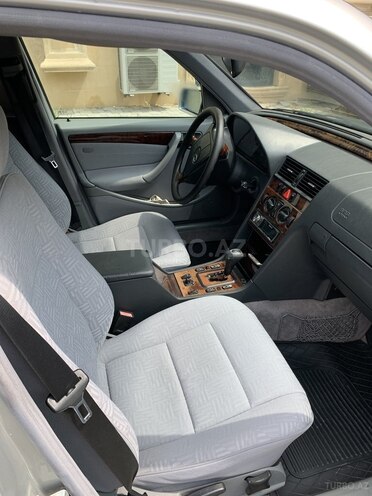 Mercedes C 220 1999, 417,000 km - 2.2 л - Bakı