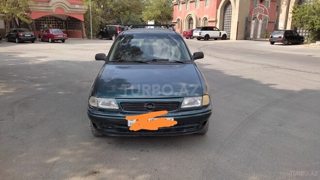 Opel Astra 1997, 201,000 km - 1.6 l - Bakı