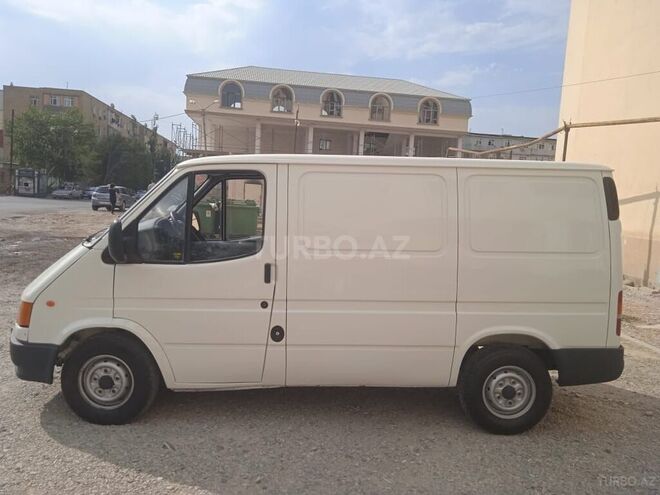 Ford Transit 2000, 200,000 km - 2.5 l - Bakı