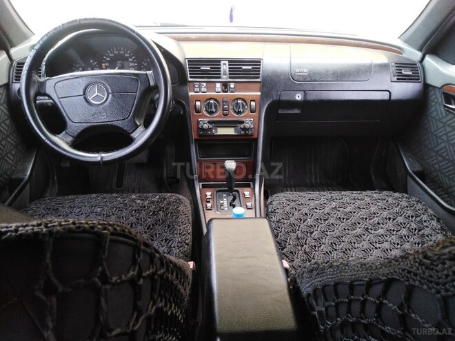 Mercedes C 200 1995, 336,234 km - 2.0 l - Bakı